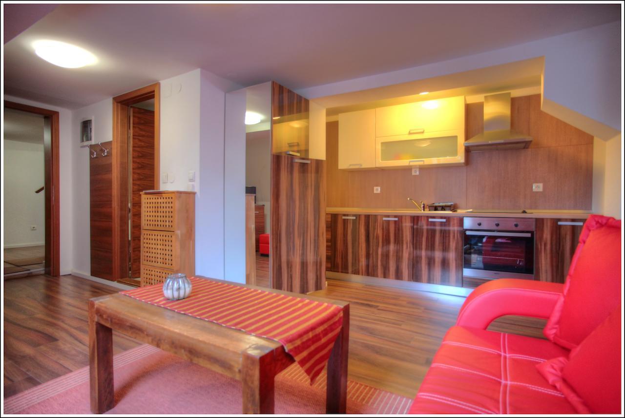 Bokun Apartments I Sisak Exterior foto